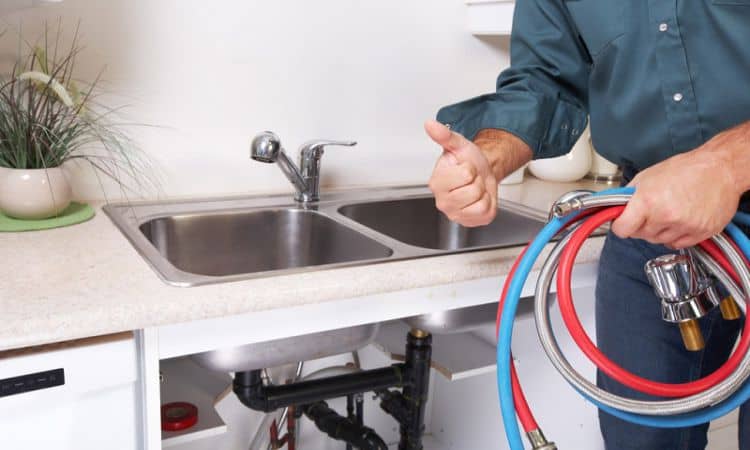 5-Useful-Benefits-of-Professional-Plumbing-Services